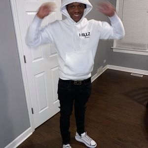 Meet your Posher, Tom